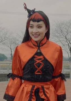 铠甲勇士猎铠之神脑危机
