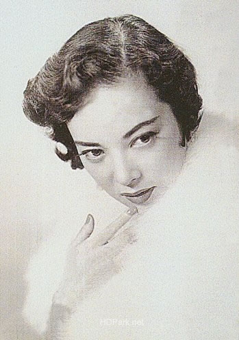 李香兰 李香兰