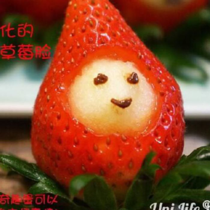 苹果脸草莓人