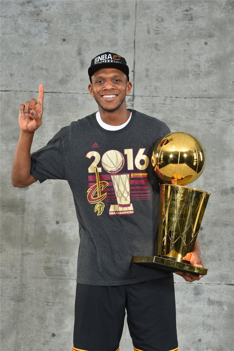 2015-16赛季NBA总冠军