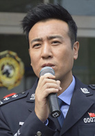 警花与警犬