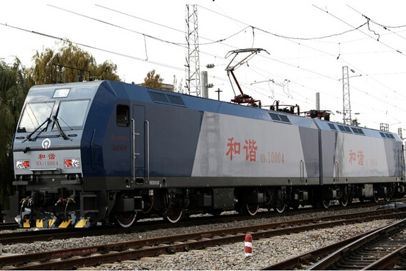ES64F4型电力机车