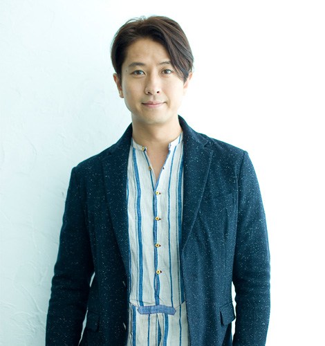 谷原章介