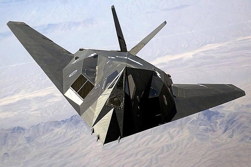 F-117A“夜鹰”