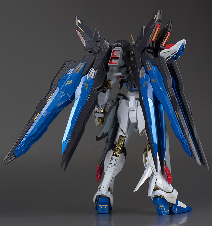 ZGMF-X20A 强袭自由高达 ZGMF-X20A 强袭自由高达