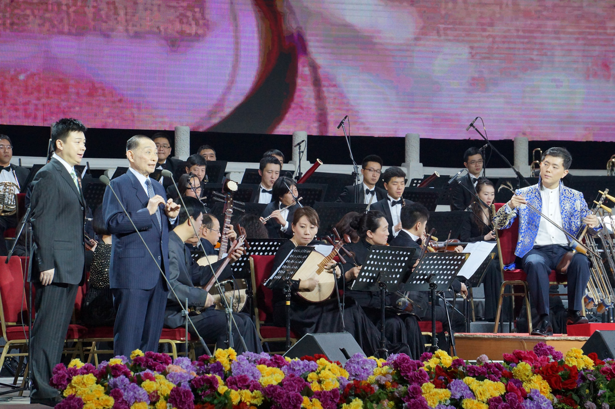 《国音颂》陈平一京胡交响音乐会 《国音颂》陈平一京胡交响音乐会