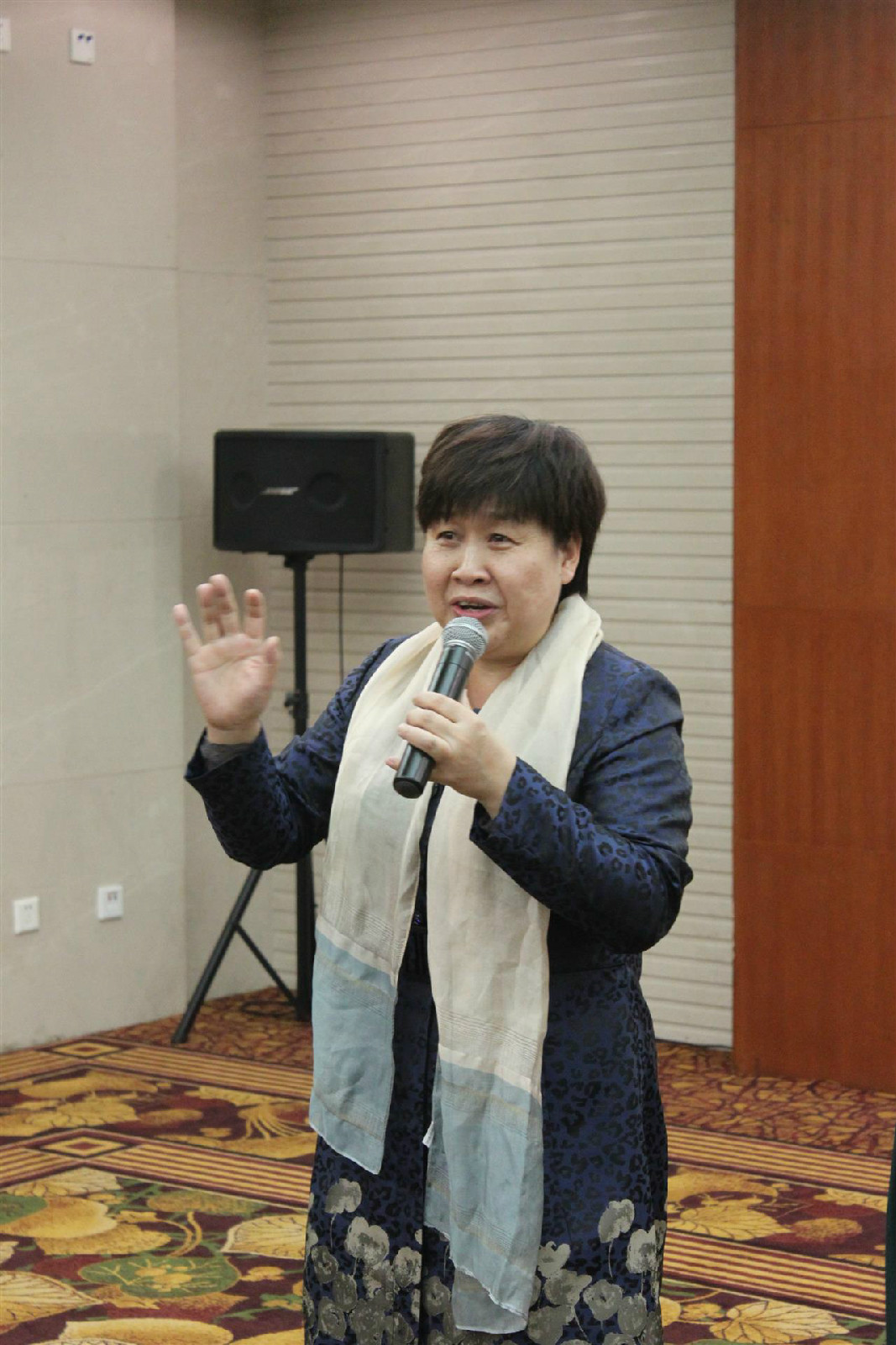 郑宝兰 郑宝兰