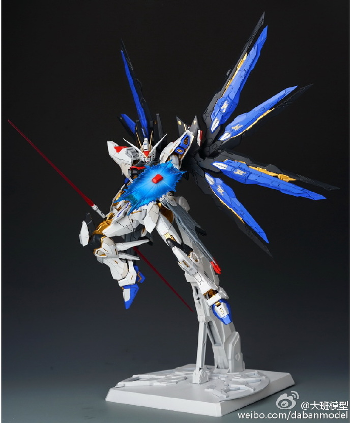 ZGMF-X20A 强袭自由高达 ZGMF-X20A 强袭自由高达