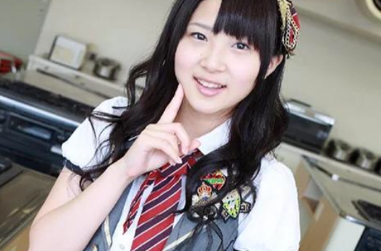 仲谷明香