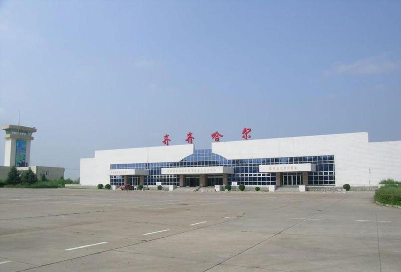 齐齐哈尔三家子机场