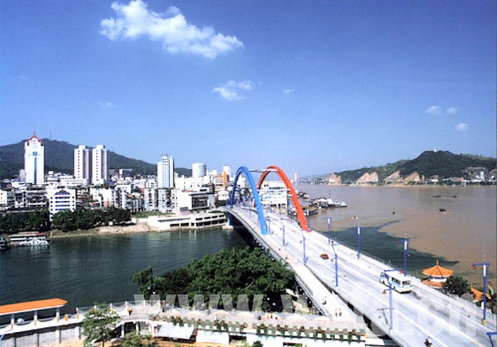 广西梧州桂江西江合流处