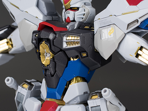 ZGMF-X20A 强袭自由高达 ZGMF-X20A 强袭自由高达