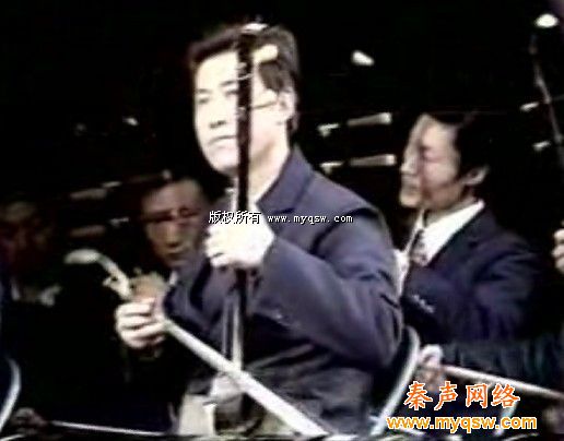 杨满元 演奏照片 杨满元 演奏照片