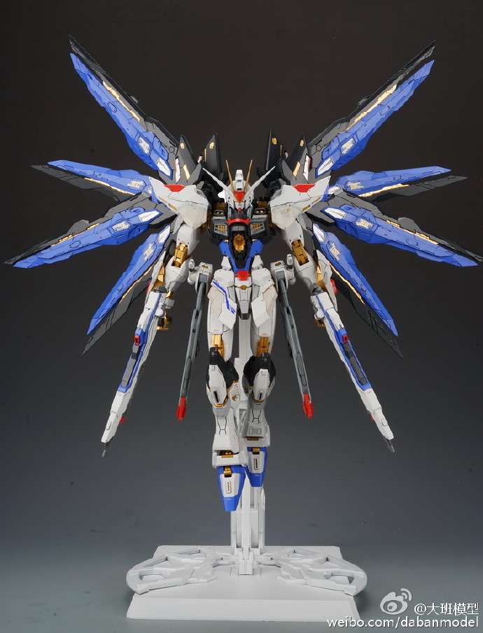 ZGMF-X20A 强袭自由高达 ZGMF-X20A 强袭自由高达