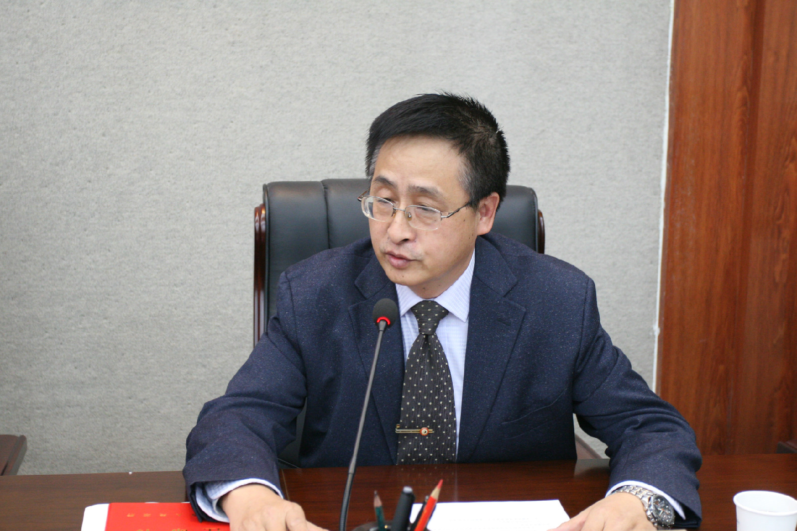 刘铜华