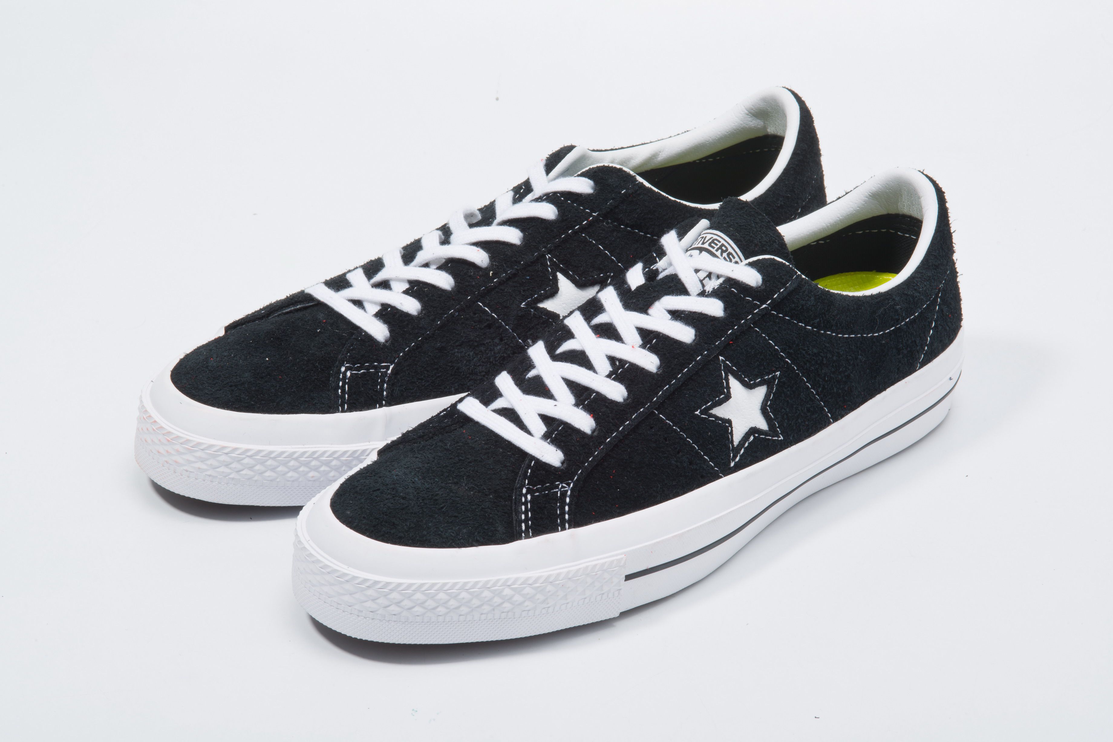 Converse One Star