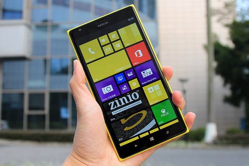诺基亚Lumia 1520
