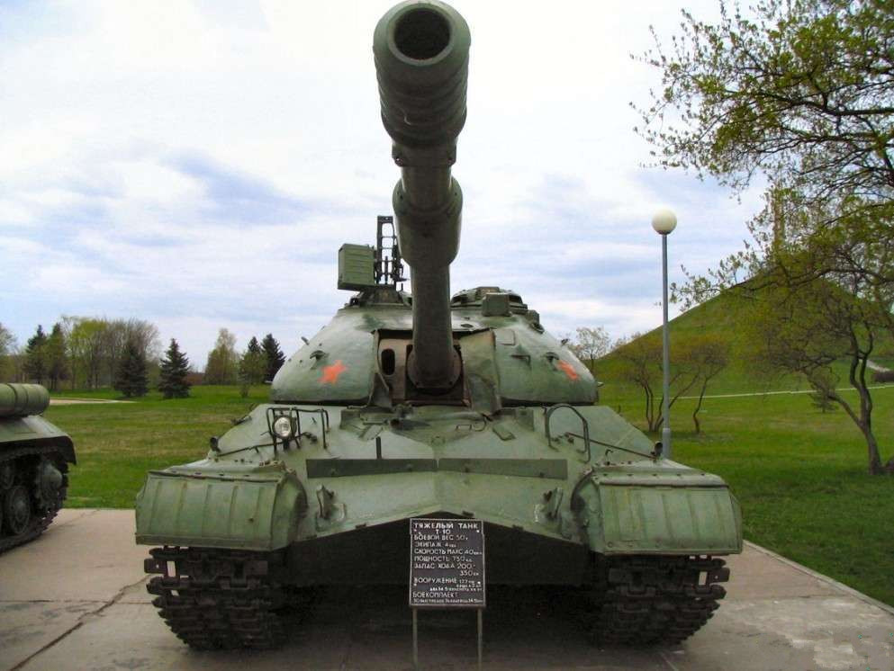 IS-8重型坦克 IS-8重型坦克