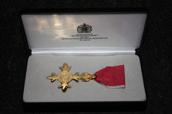 CBE(大英帝国司令勋章)