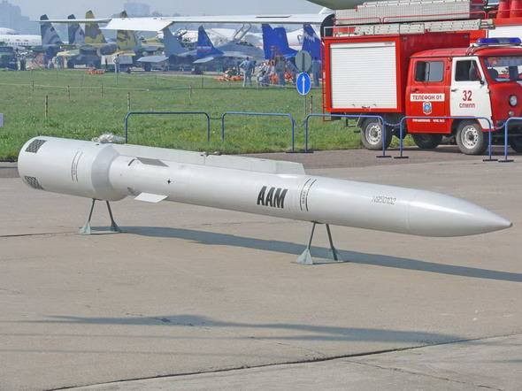 KS-172超远程空空飞弹