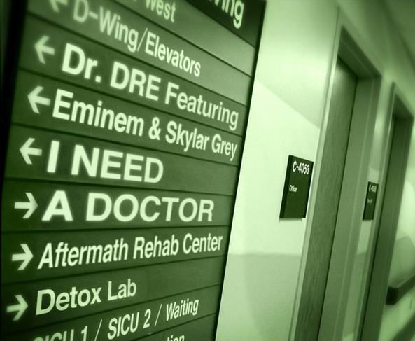 i need a doctor(Eminem等人演唱的歌曲)