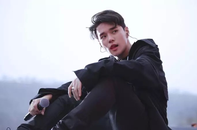 dean(韩国男歌手)