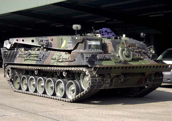 BPz2型装甲抢救车