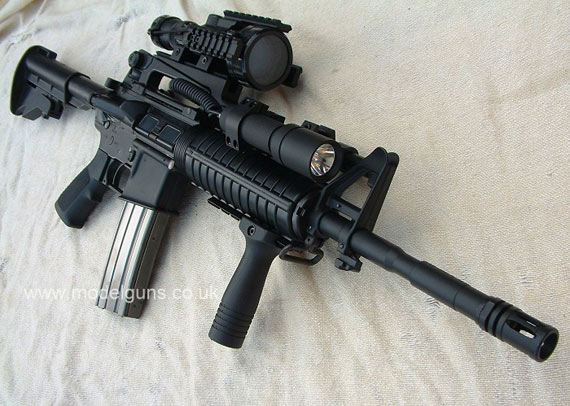 M4A1卡宾枪 M4A1卡宾枪