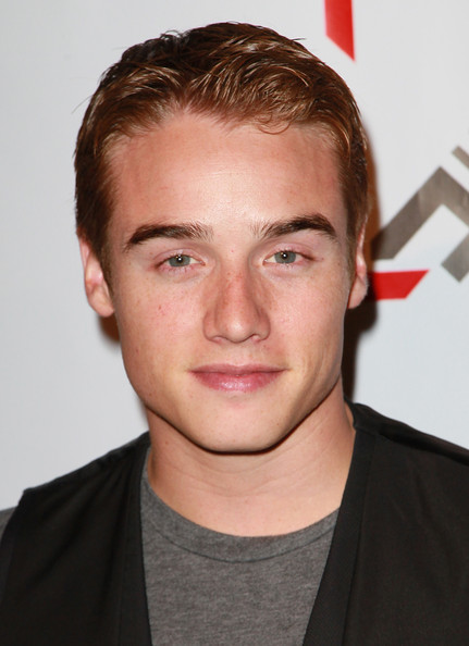 Brando Eaton