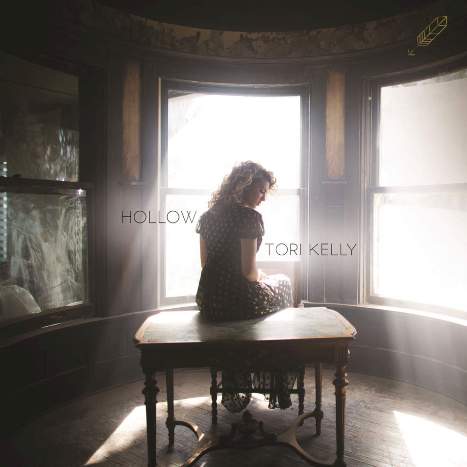 Hollow(英文歌曲)