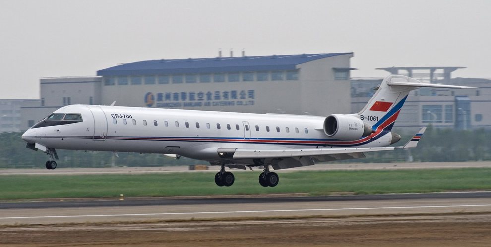 CRJ700 CRJ700