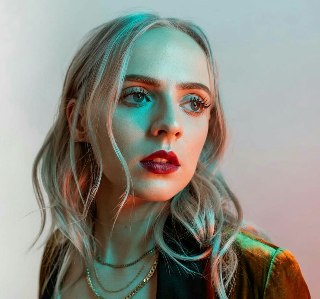 Madilyn Bailey Madilyn Bailey