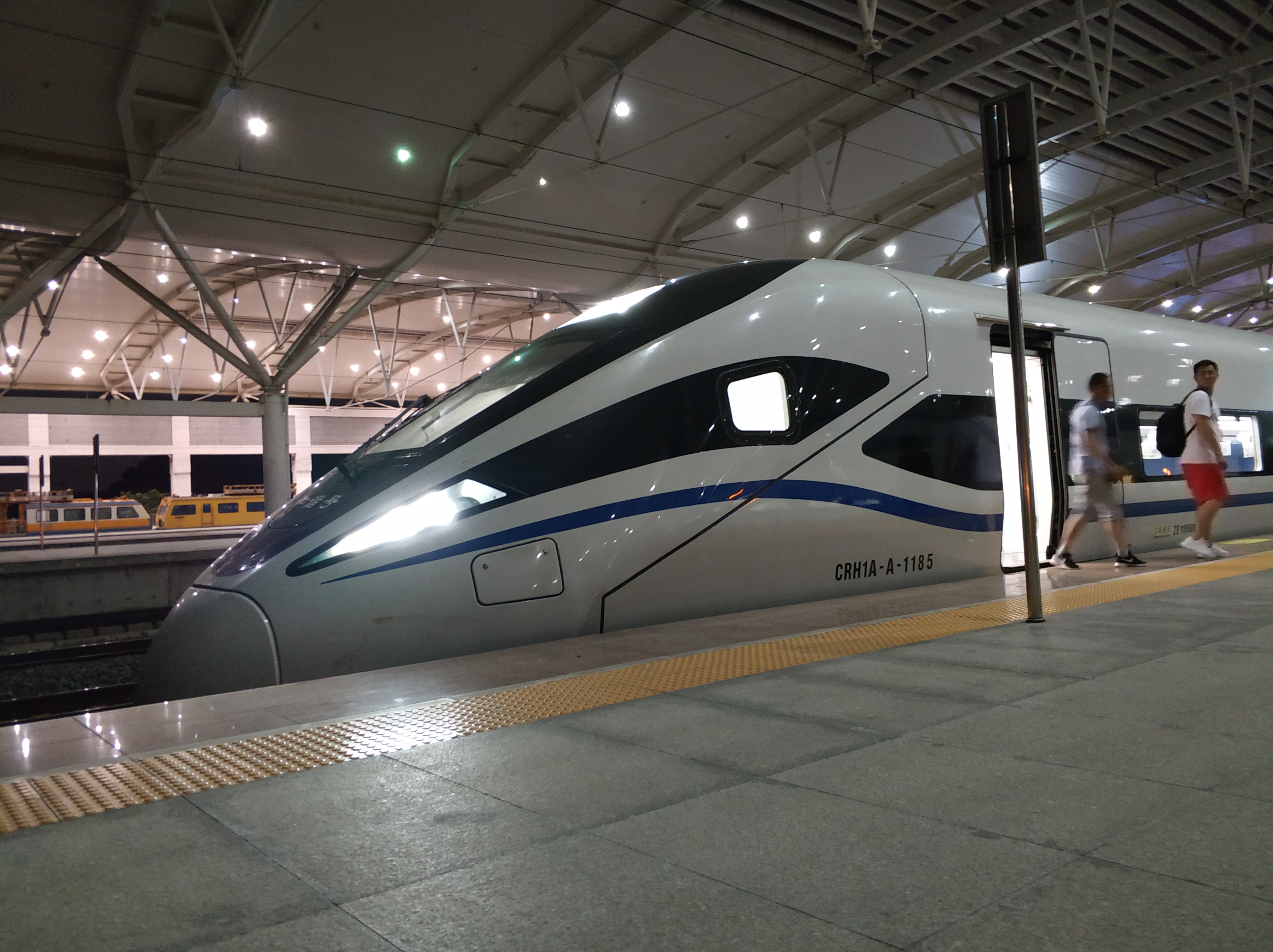 新款CRH1A-A型动车组