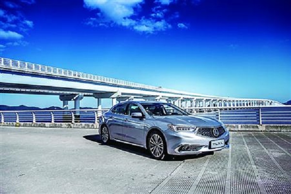 讴歌TLX-L