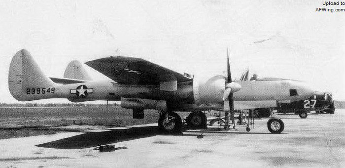 XF-15原型机，于1945年7月3日首飞