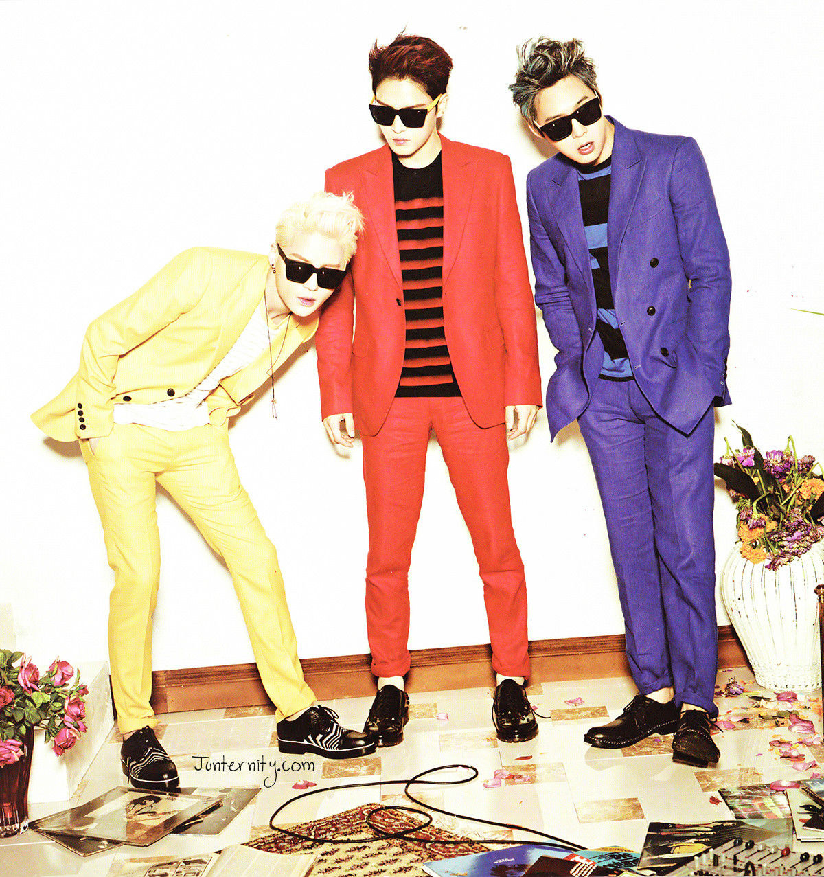 JYJ《JUST US》写真内页扫图 JYJ《JUST US》写真内页扫图