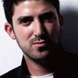 Girlfriend(Michael Africk演唱)