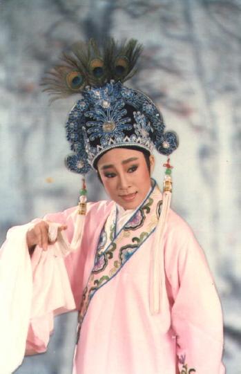 许亚芬 许亚芬